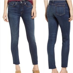 Rag & Bone‎ Ankle Skinny Jeans w/ Raw Hem In Franklin Wash Size 26